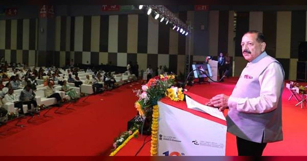 12th NLEPC: 62 Young Innovators Felicitated by Jitendra Singh